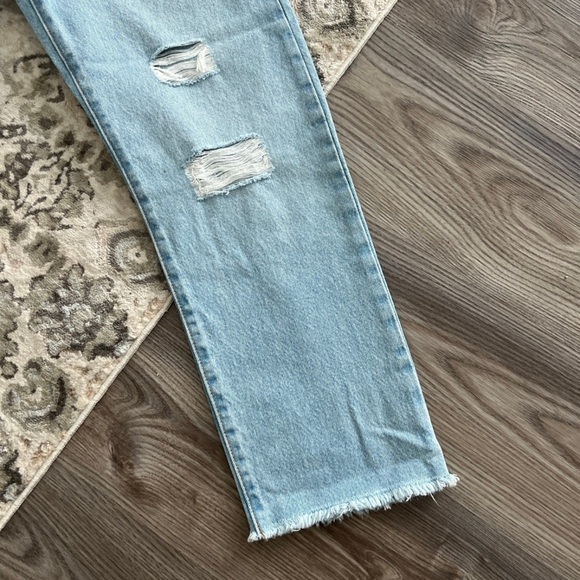 Levi’s 501 cropped jeans - Picture 9 of 11